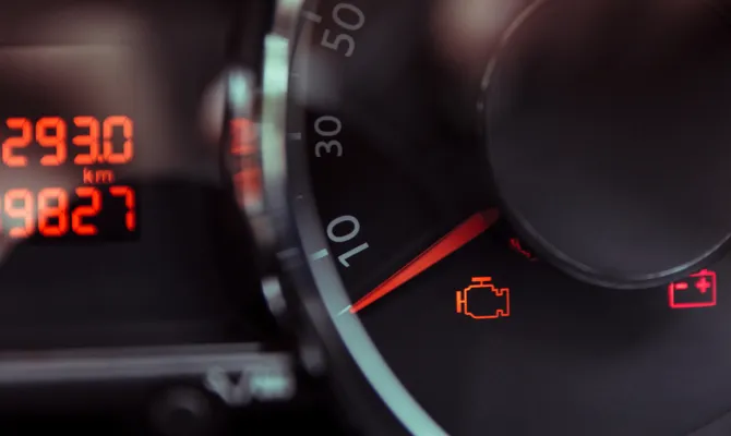 warning signs of a clogged air filter in car